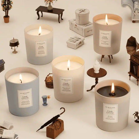 Special-Edition English Pear & Freesia Scented Candle