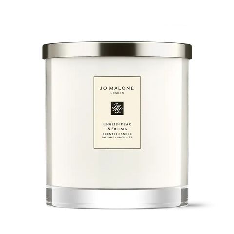 English Pear & Freesia Scented Candle